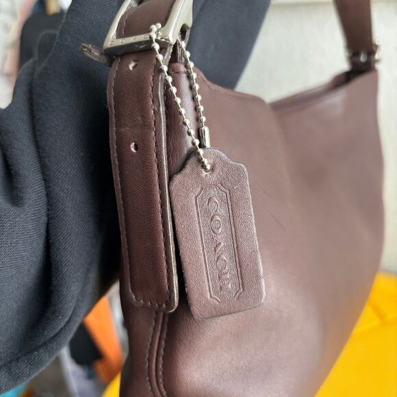 Vintage Coach Slim Shoulder Bag 9407 - Picture 4 of 7